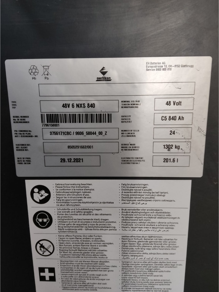 Battery 48V 840Ah - Akkumulátor - Anyagmozgató gép: 2 kép. Battery 48V 840Ah - Akkumulátor - Anyagmozgató gép: 2 kép.