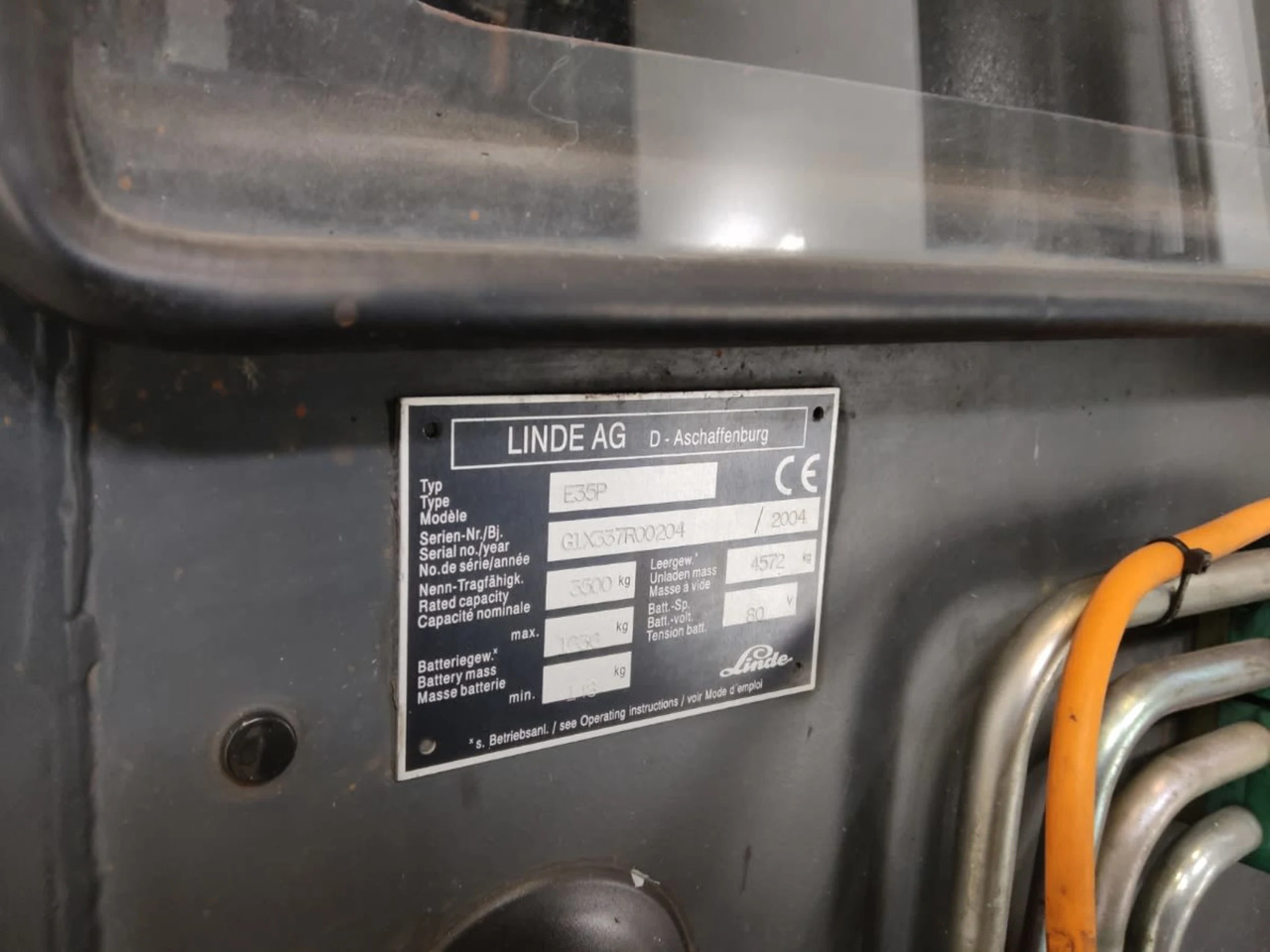 Linde E35P - Elektromos targonca: 5 kép. Linde E35P - Elektromos targonca: 5 kép.