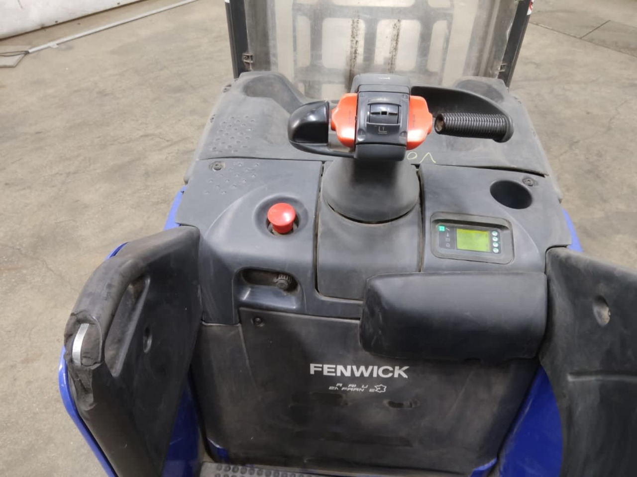 Linde L14LSP - Emelőtargoncá: 5 kép. Linde L14LSP - Emelőtargoncá: 5 kép.