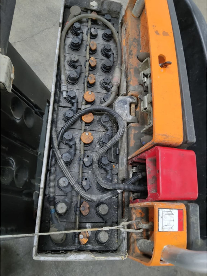 STILL CX-T - Elektromos vontató: 5 kép. STILL CX-T - Elektromos vontató: 5 kép.