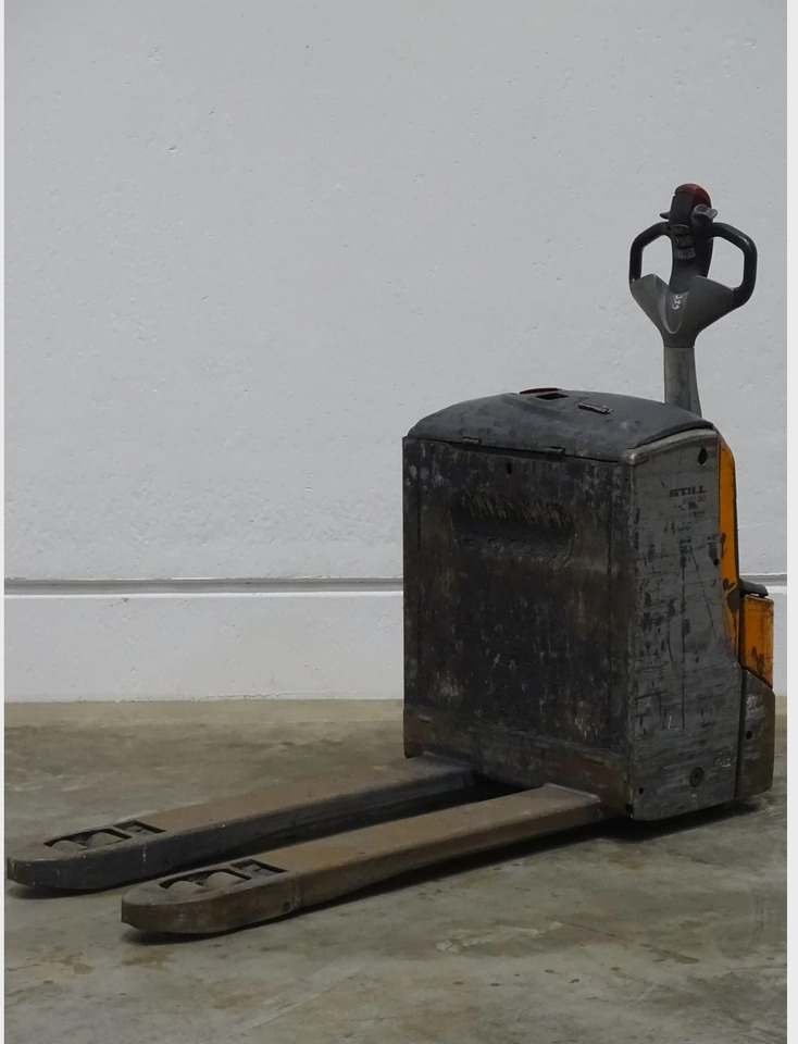 STILL EXU20 - Kézi raklapemelő: 1 kép. STILL EXU20 - Kézi raklapemelő: 1 kép.