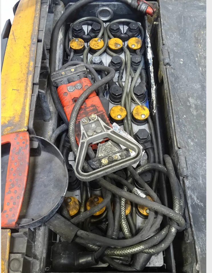 STILL EXU20 - Kézi raklapemelő: 4 kép. STILL EXU20 - Kézi raklapemelő: 4 kép.