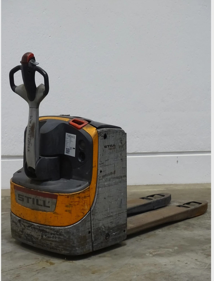 STILL EXU20 - Kézi raklapemelő: 2 kép. STILL EXU20 - Kézi raklapemelő: 2 kép.