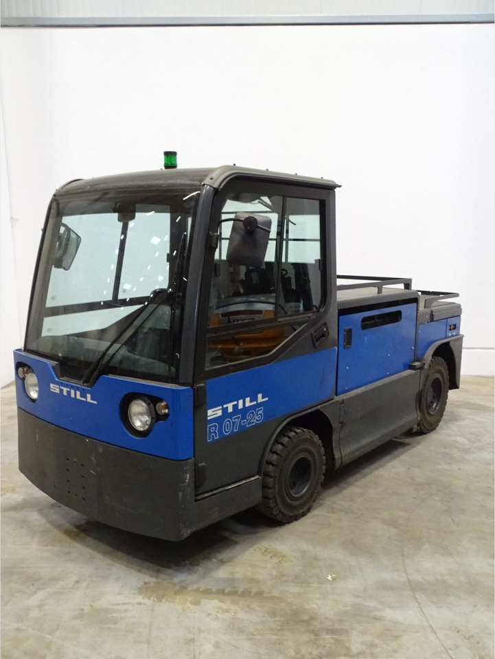STILL R07-25L - Elektromos vontató: 1 kép. STILL R07-25L - Elektromos vontató: 1 kép.