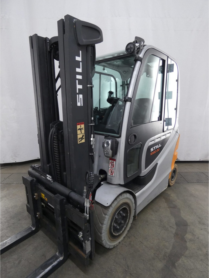 STILL RX60-30 - Elektromos targonca: 1 kép. STILL RX60-30 - Elektromos targonca: 1 kép.