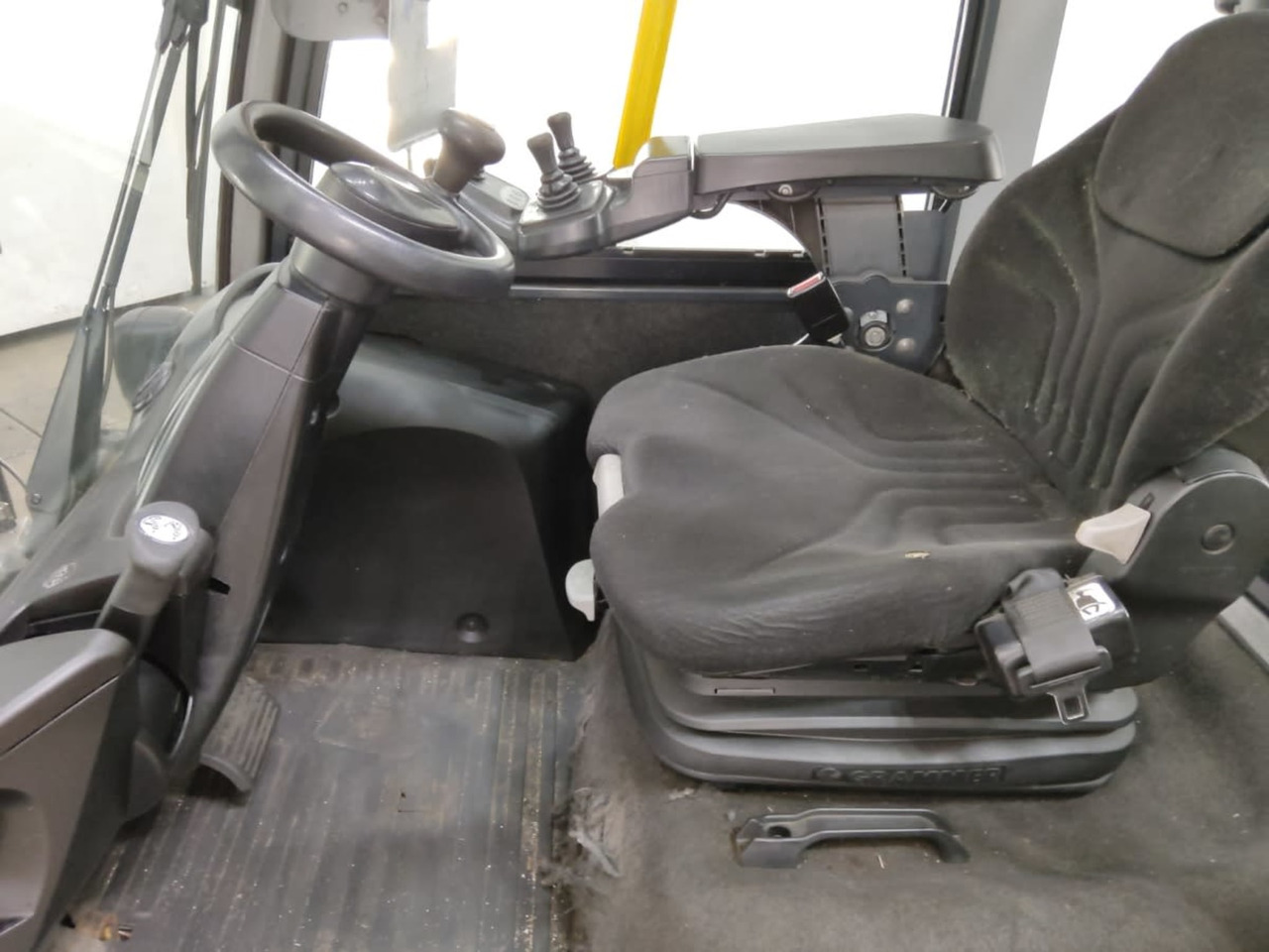 STILL RX70-50/600T - Dízel targonca: 3 kép. STILL RX70-50/600T - Dízel targonca: 3 kép.