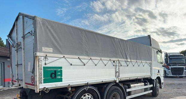 DAF CF 85-460. Cassone ribaltabile - Billenőplatós teherautó: 4 kép. DAF CF 85-460. Cassone ribaltabile - Billenőplatós teherautó: 4 kép.