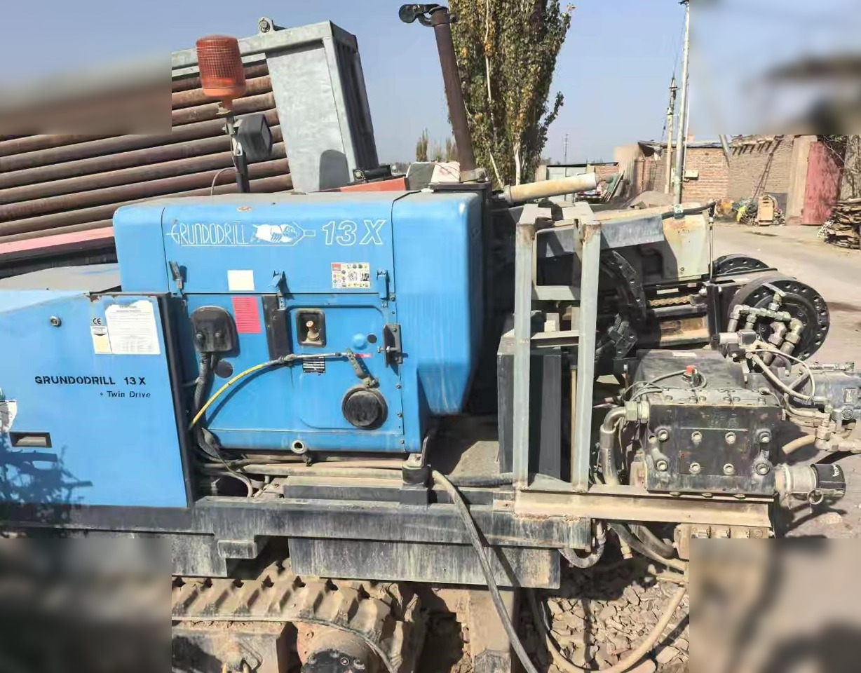 2006 TT TECHNOLOGIES GRUNDODRILL 13X - Irányított fúrógép: 2 kép. 2006 TT TECHNOLOGIES GRUNDODRILL 13X - Irányított fúrógép: 2 kép.