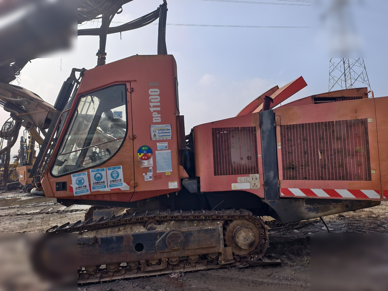 2010 SANDVIK DP1100I - Fúrógép: 1 kép. 2010 SANDVIK DP1100I - Fúrógép: 1 kép.