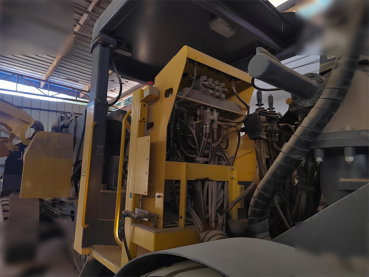 2013 ATLAS COPCO BOLTEC MD - Fúrógép: 1 kép. 2013 ATLAS COPCO BOLTEC MD - Fúrógép: 1 kép.