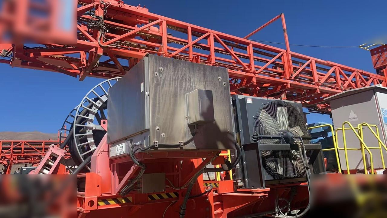 2016 SANDVIK 1175E - Fúrógép: 5 kép. 2016 SANDVIK 1175E - Fúrógép: 5 kép.