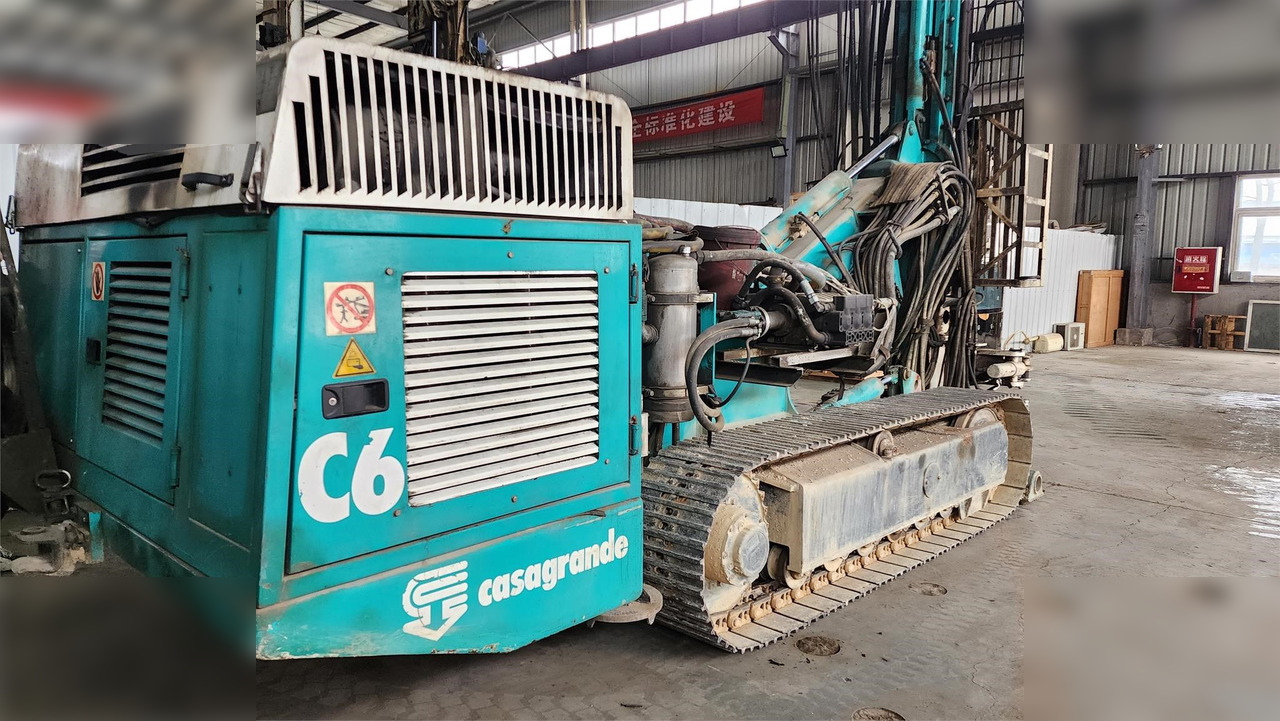 2017 CASAGRANDE C6 - Fúrógép: 1 kép. 2017 CASAGRANDE C6 - Fúrógép: 1 kép.