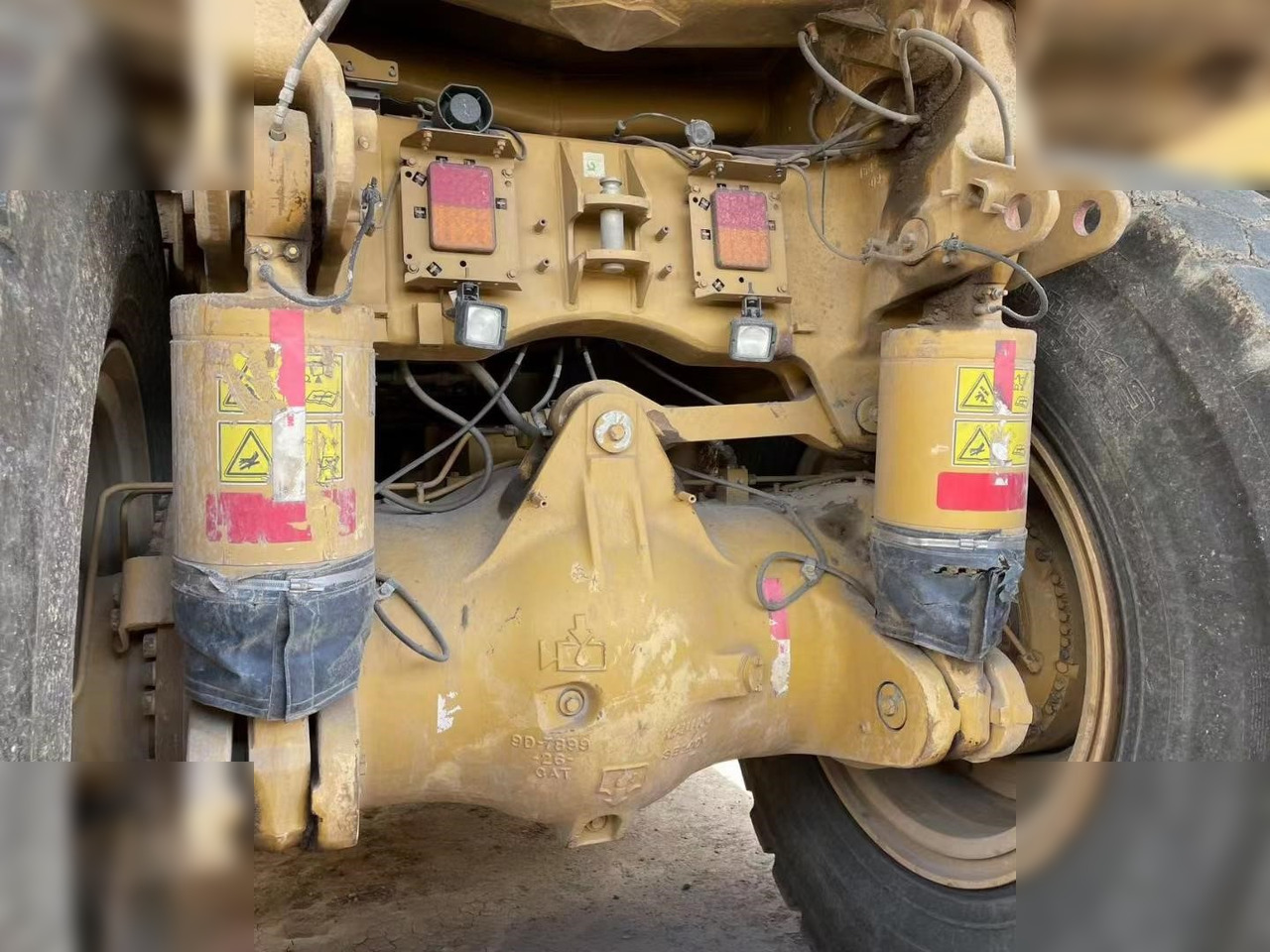 2018 CATERPILLAR 777E - Bánya teherautó: 5 kép. 2018 CATERPILLAR 777E - Bánya teherautó: 5 kép.