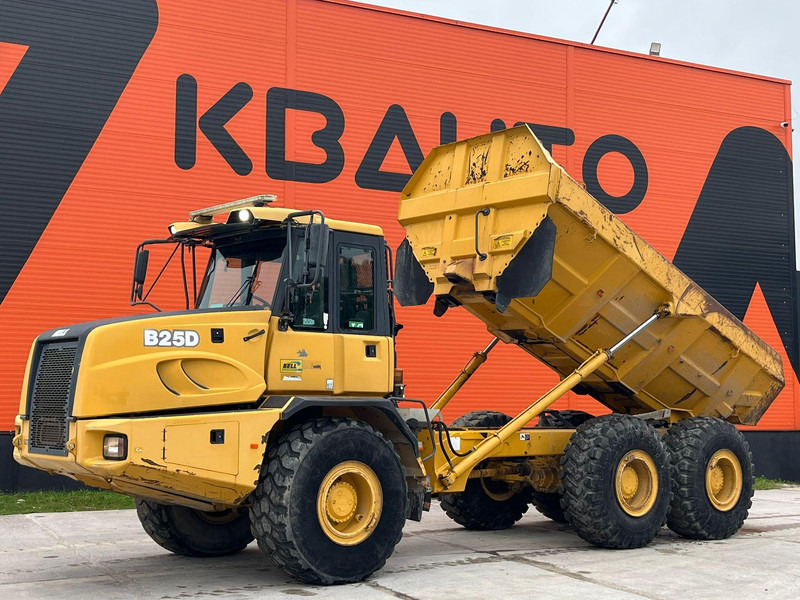 BELL B 25 D 6x6 AC / CENTRAL LUBRICATION - Csuklós dömper: 1 kép. BELL B 25 D 6x6 AC / CENTRAL LUBRICATION - Csuklós dömper: 1 kép.