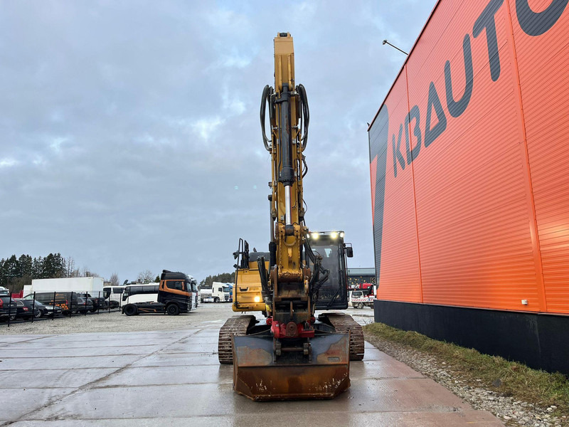Caterpillar 326 FL 3D / ROTOTILT / AC / CENTRAL LUBRICATION / AUXILIARY HEATER - Lánctalpas kotró: 3 kép. Caterpillar 326 FL 3D / ROTOTILT / AC / CENTRAL LUBRICATION / AUXILIARY HEATER - Lánctalpas kotró: 3 kép.