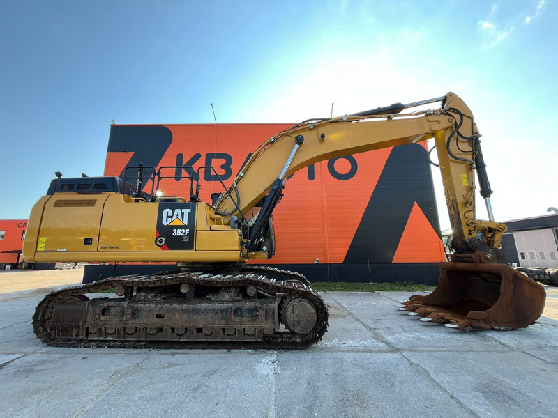 Caterpillar 352 F CENTRAL LUBRICATION / AC - Lánctalpas kotró: 4 kép. Caterpillar 352 F CENTRAL LUBRICATION / AC - Lánctalpas kotró: 4 kép.