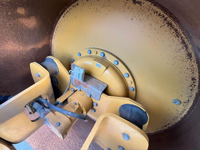Henger Caterpillar CS 56 PRICE WITHOUT Trimble 3D ! / AC: 12 kép.