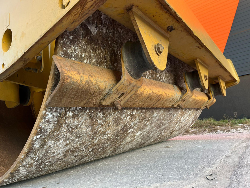 Henger Caterpillar CS 56 PRICE WITHOUT Trimble 3D ! / AC: 11 kép.