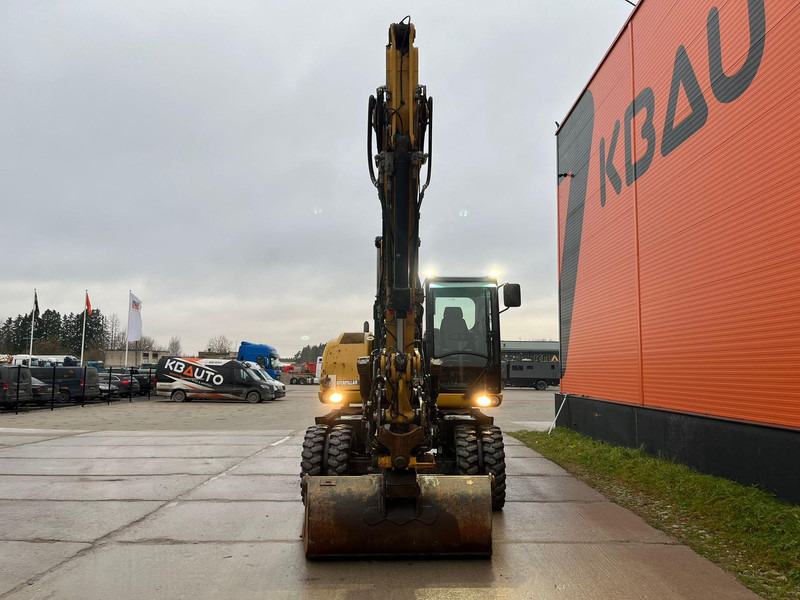Caterpillar M316D / ROTOTILT/ AC / CENTRAL LUBRICATION / + EXTRA BUCKET - Gumikerekes kotró: 2 kép. Caterpillar M316D / ROTOTILT/ AC / CENTRAL LUBRICATION / + EXTRA BUCKET - Gumikerekes kotró: 2 kép.