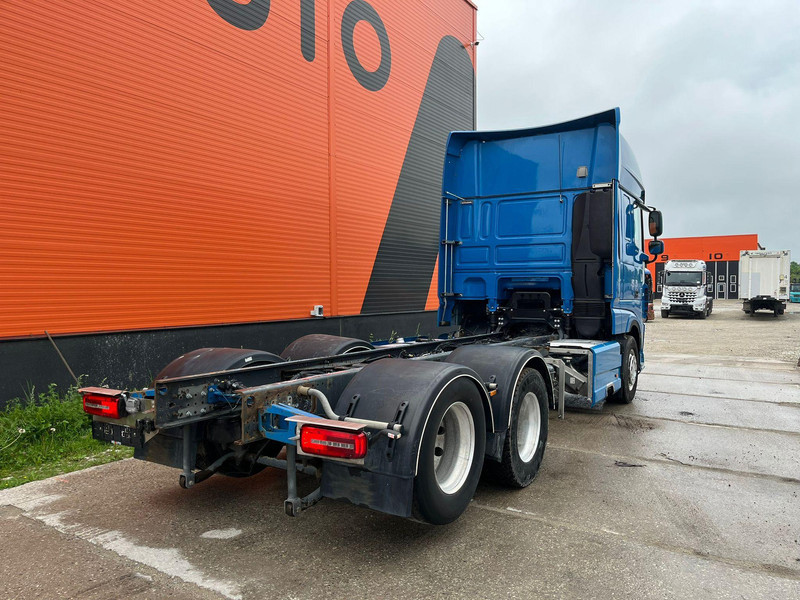 DAF XF 530 CHASSI L=5750 - Alvaz teherautó: 5 kép. DAF XF 530 CHASSI L=5750 - Alvaz teherautó: 5 kép.