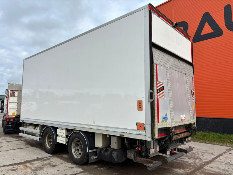 HFR KK18 Thermo King CT-10 / 5440 hours / box L=7071 mm - Pótkocsi hűtős: 4 kép. HFR KK18 Thermo King CT-10 / 5440 hours / box L=7071 mm - Pótkocsi hűtős: 4 kép.