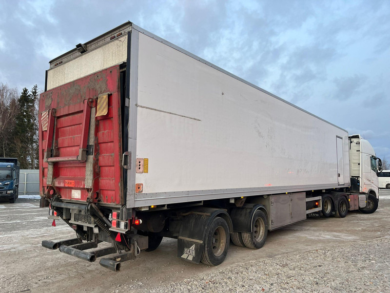 HFR SK 20 Vector 1850 Mt / BOX L=13414 mm - Félpótkocsi hűtős: 4 kép. HFR SK 20 Vector 1850 Mt / BOX L=13414 mm - Félpótkocsi hűtős: 4 kép.