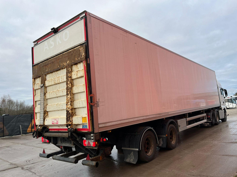 HFR SK20 THERMOKING CT15 / BOX L=13450 mm - Félpótkocsi hűtős: 3 kép. HFR SK20 THERMOKING CT15 / BOX L=13450 mm - Félpótkocsi hűtős: 3 kép.