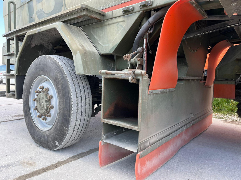 Utcaseprő gép Iveco Fresia F 2000 4x4 SNOW PLOW / BROOM / BLOWER: 12 kép.
