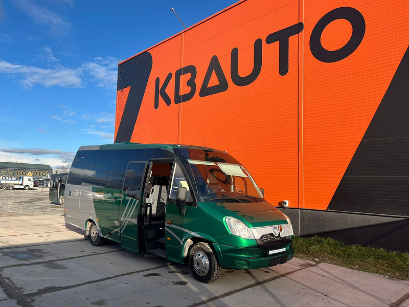 Iveco Indcar Wing 4x2 23 SEATS / AC / WEBASTO - Minibusz, Kisbusz: 1 kép. Iveco Indcar Wing 4x2 23 SEATS / AC / WEBASTO - Minibusz, Kisbusz: 1 kép.