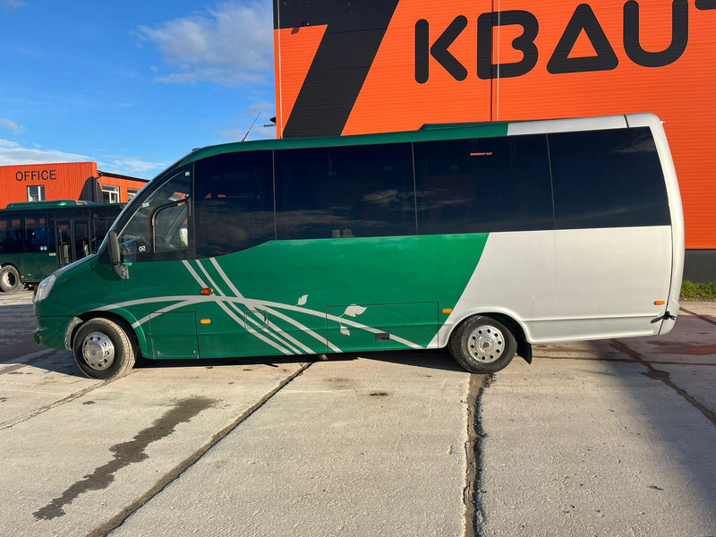 Iveco Indcar Wing 4x2 23 SEATS / AC / WEBASTO - Minibusz, Kisbusz: 4 kép. Iveco Indcar Wing 4x2 23 SEATS / AC / WEBASTO - Minibusz, Kisbusz: 4 kép.