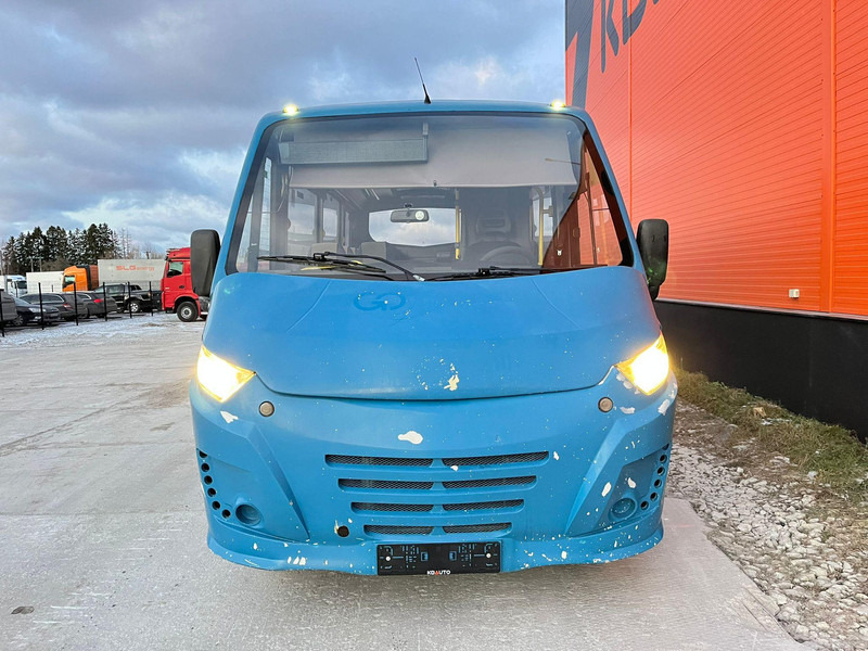 Iveco Kapena Thesi 7 PCS AVAILABLE /EURO 6 / 27 SEATS+5 STANDING / AC / AUXILIARY HEATING - Minibusz, Kisbusz: 2 kép. Iveco Kapena Thesi 7 PCS AVAILABLE /EURO 6 / 27 SEATS+5 STANDING / AC / AUXILIARY HEATING - Minibusz, Kisbusz: 2 kép.