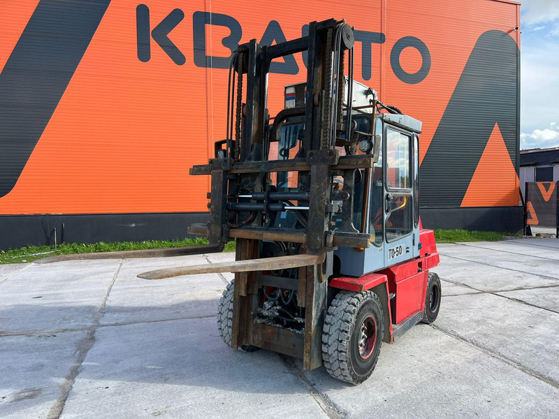 Kalmar DCD 50-6H Rated capacity: 5000 kg / Lifting height: 4000 mm - Dízel targonca: 2 kép. Kalmar DCD 50-6H Rated capacity: 5000 kg / Lifting height: 4000 mm - Dízel targonca: 2 kép.