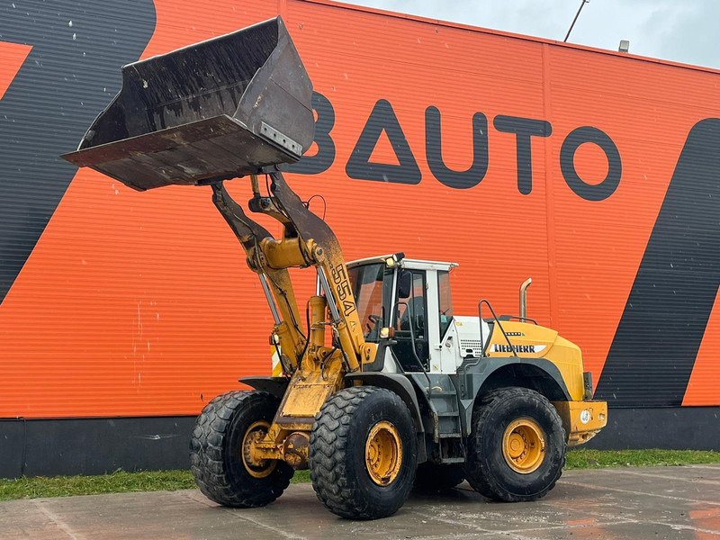 Liebherr L 554 4x4 AC / CENTRL LUBRICATION - Gumikerekes homlokrakodó: 1 kép. Liebherr L 554 4x4 AC / CENTRL LUBRICATION - Gumikerekes homlokrakodó: 1 kép.