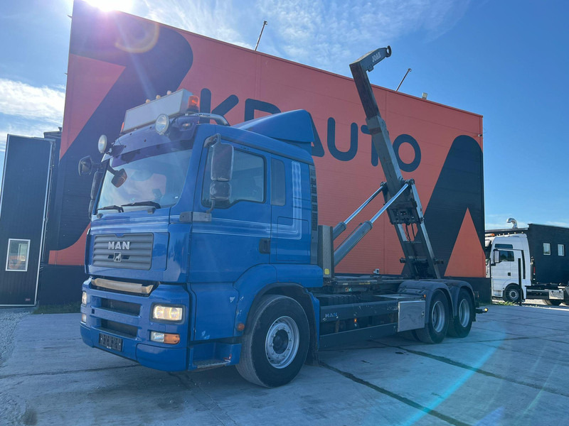 MAN TGA 28.480 6x2 JOAB L 20 ton / L=5500 mm - Horgos rakodó teherautó: 2 kép. MAN TGA 28.480 6x2 JOAB L 20 ton / L=5500 mm - Horgos rakodó teherautó: 2 kép.