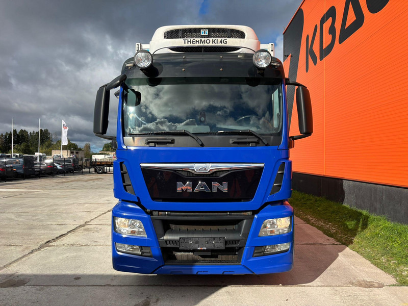 MAN TGS 26.480 6x2*4 THERMOKING T-1200R / BOX L=9323 mm - Hűtős teherautó: 3 kép. MAN TGS 26.480 6x2*4 THERMOKING T-1200R / BOX L=9323 mm - Hűtős teherautó: 3 kép.