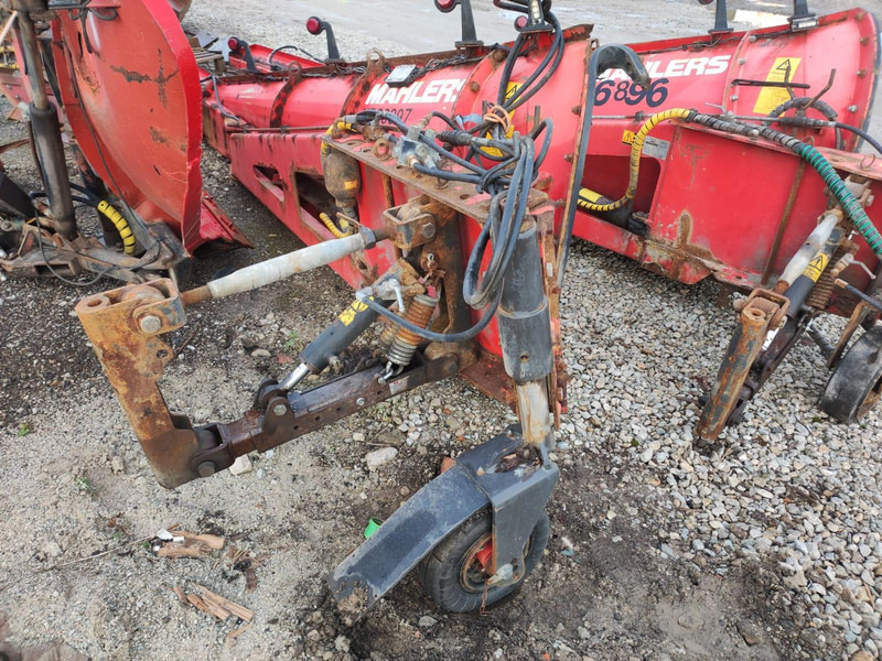 Mählers SP14/45B SIDE WING PLOW / KÜLJE SAHK - Hóeltakarító gép: 3 kép. Mählers SP14/45B SIDE WING PLOW / KÜLJE SAHK - Hóeltakarító gép: 3 kép.