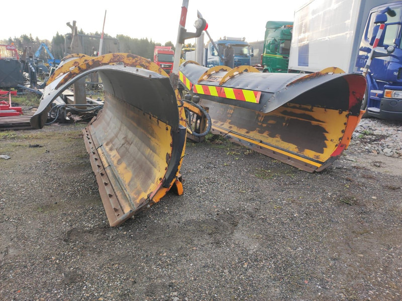 Meiren MSP4003LH 4m Snow Plow/ Lumesahk / One available - Hóeltakarító gép: 1 kép. Meiren MSP4003LH 4m Snow Plow/ Lumesahk / One available - Hóeltakarító gép: 1 kép.