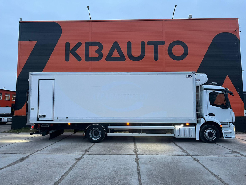 Mercedes-Benz ANTOS 1832 4x2 THERMOKING T-1200R / BOX L=8502 mm - Hűtős teherautó: 4 kép. Mercedes-Benz ANTOS 1832 4x2 THERMOKING T-1200R / BOX L=8502 mm - Hűtős teherautó: 4 kép.