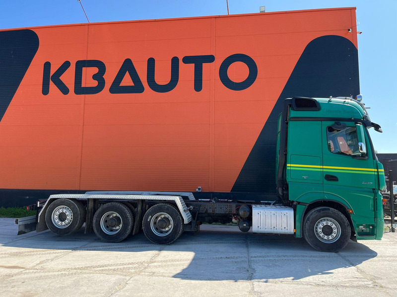Mercedes-Benz Actros 3563 8x4*4 RETARDER / CHASSIS L=7358 mm - Alvaz teherautó: 4 kép. Mercedes-Benz Actros 3563 8x4*4 RETARDER / CHASSIS L=7358 mm - Alvaz teherautó: 4 kép.