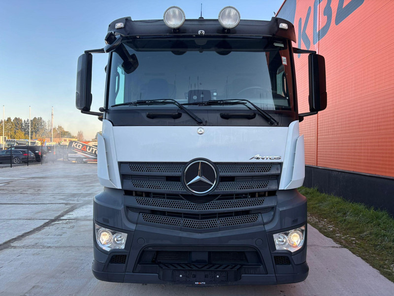 Mercedes-Benz Antos 2545 6x2*4 SUPRA 850 / BOX L=9489 mm / LOW MILEAGE ! - Hűtős teherautó: 2 kép. Mercedes-Benz Antos 2545 6x2*4 SUPRA 850 / BOX L=9489 mm / LOW MILEAGE ! - Hűtős teherautó: 2 kép.