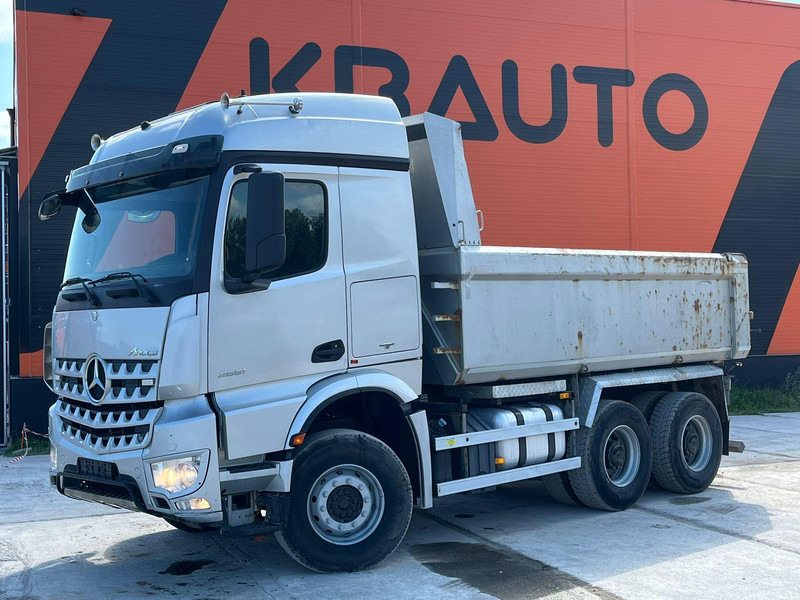 Mercedes-Benz Arocs 2651 6x4 RETARDER / FULL STEEL / BOX L=4541 mm - Billenőplatós teherautó: 1 kép. Mercedes-Benz Arocs 2651 6x4 RETARDER / FULL STEEL / BOX L=4541 mm - Billenőplatós teherautó: 1 kép.