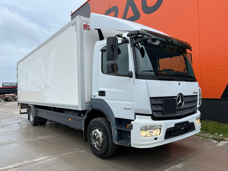 Mercedes-Benz Atego 1524 4x2 BOX L=7556 mm - Dobozos felépítményű teherautó: 4 kép. Mercedes-Benz Atego 1524 4x2 BOX L=7556 mm - Dobozos felépítményű teherautó: 4 kép.