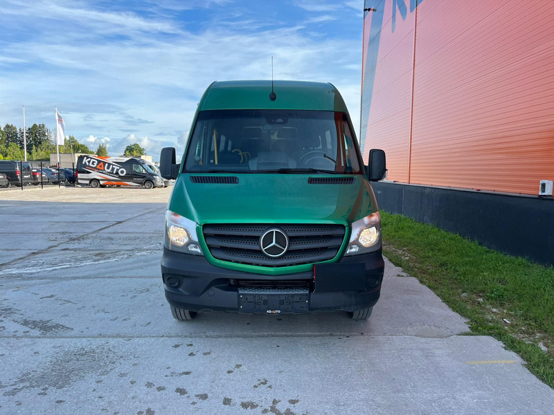 Mercedes-Benz Sprinter 516 CDI 19 + 1 SEATS - Minibusz, Kisbusz: 2 kép. Mercedes-Benz Sprinter 516 CDI 19 + 1 SEATS - Minibusz, Kisbusz: 2 kép.