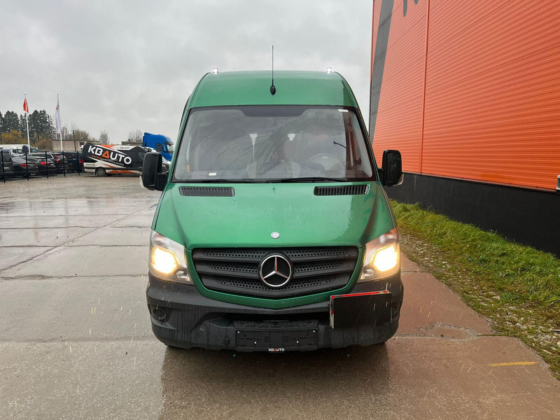 Mercedes-Benz Sprinter 516 CDI 4x2 / AC / AUXILIARY HEATING / 22 + 1 SEATS - Minibusz, Kisbusz: 2 kép. Mercedes-Benz Sprinter 516 CDI 4x2 / AC / AUXILIARY HEATING / 22 + 1 SEATS - Minibusz, Kisbusz: 2 kép.