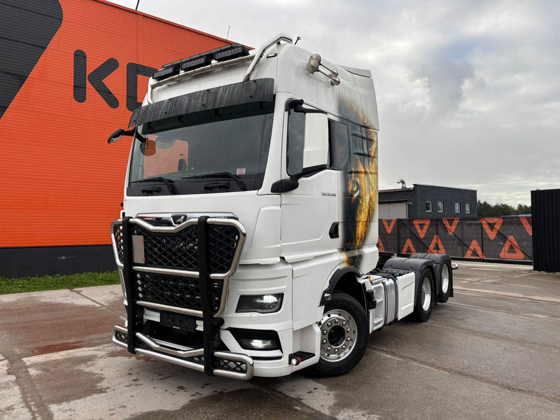 MAN TGX 28.580 6x2 TWIN BED GX CAB / INTARDER / DOUBLE BOGIE - Nyergesvontató: 2 kép. MAN TGX 28.580 6x2 TWIN BED GX CAB / INTARDER / DOUBLE BOGIE - Nyergesvontató: 2 kép.