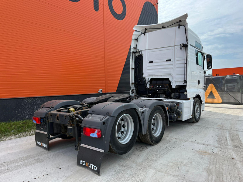 MAN TGX 28.580 6x2 XXL CAB / INTARDER / DOUBLE BOGIE - Nyergesvontató: 5 kép. MAN TGX 28.580 6x2 XXL CAB / INTARDER / DOUBLE BOGIE - Nyergesvontató: 5 kép.
