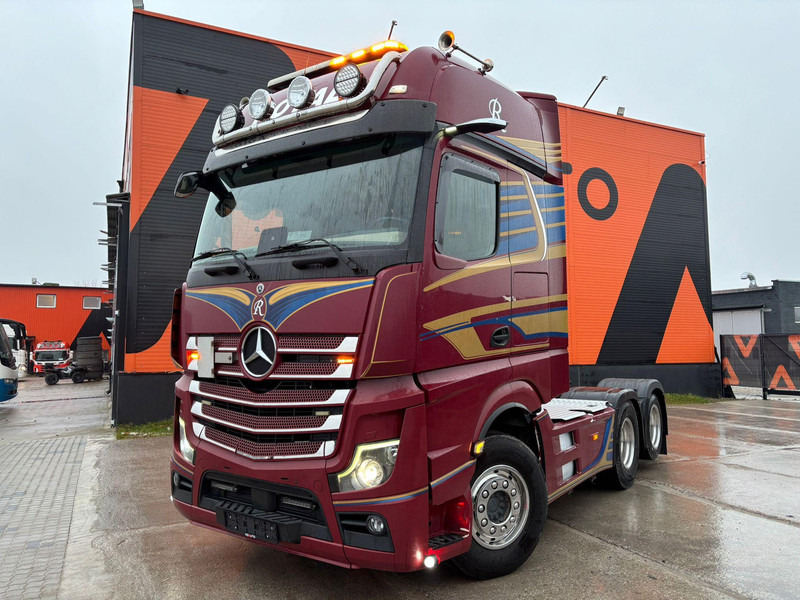 Mercedes-Benz Actros 2653 6x2 GIGASPACE / CAM MIRRORS / RETARDER / DOUBLE BOGIE - Nyergesvontató: 2 kép. Mercedes-Benz Actros 2653 6x2 GIGASPACE / CAM MIRRORS / RETARDER / DOUBLE BOGIE - Nyergesvontató: 2 kép.