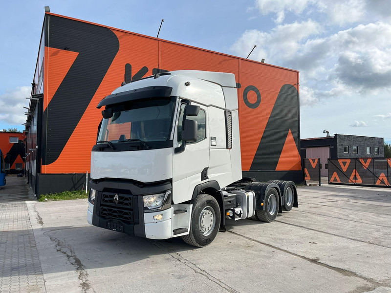 Renault T 520 6x2 RETARDER / DOUBLE BOGIE - Nyergesvontató: 2 kép. Renault T 520 6x2 RETARDER / DOUBLE BOGIE - Nyergesvontató: 2 kép.