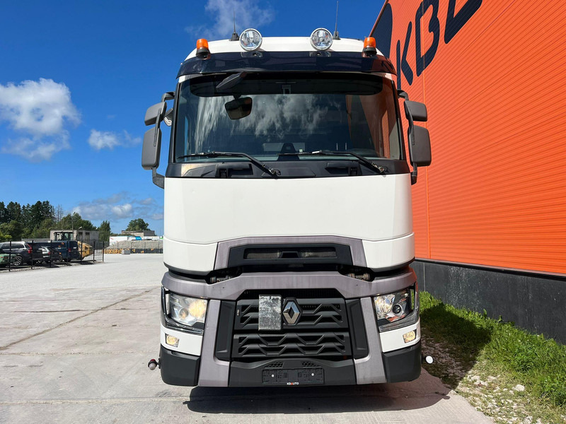Renault T 520 6x2 RETARDER - Nyergesvontató: 3 kép. Renault T 520 6x2 RETARDER - Nyergesvontató: 3 kép.