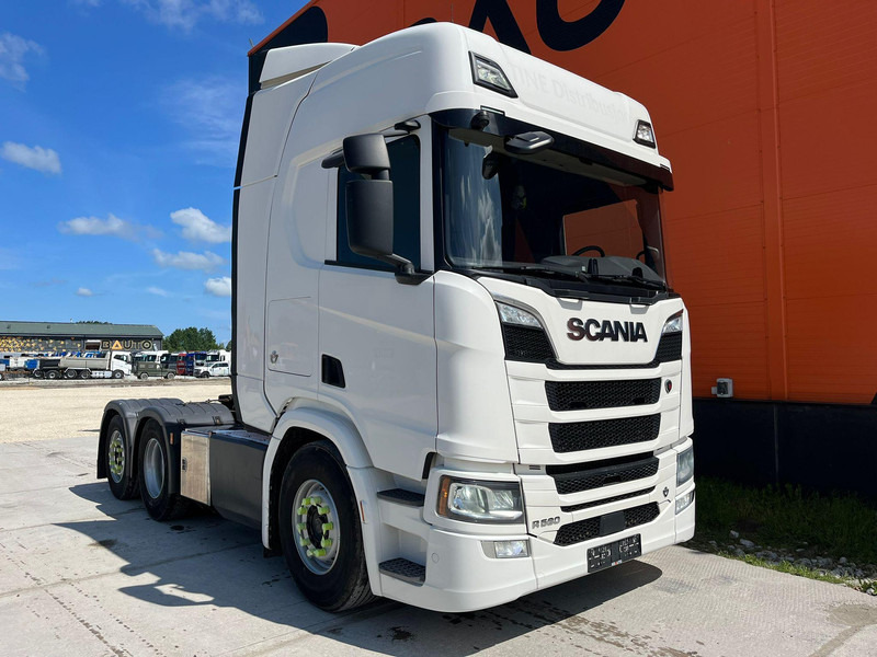 Scania R 580 6x2 RETARDER - Nyergesvontató: 4 kép. Scania R 580 6x2 RETARDER - Nyergesvontató: 4 kép.